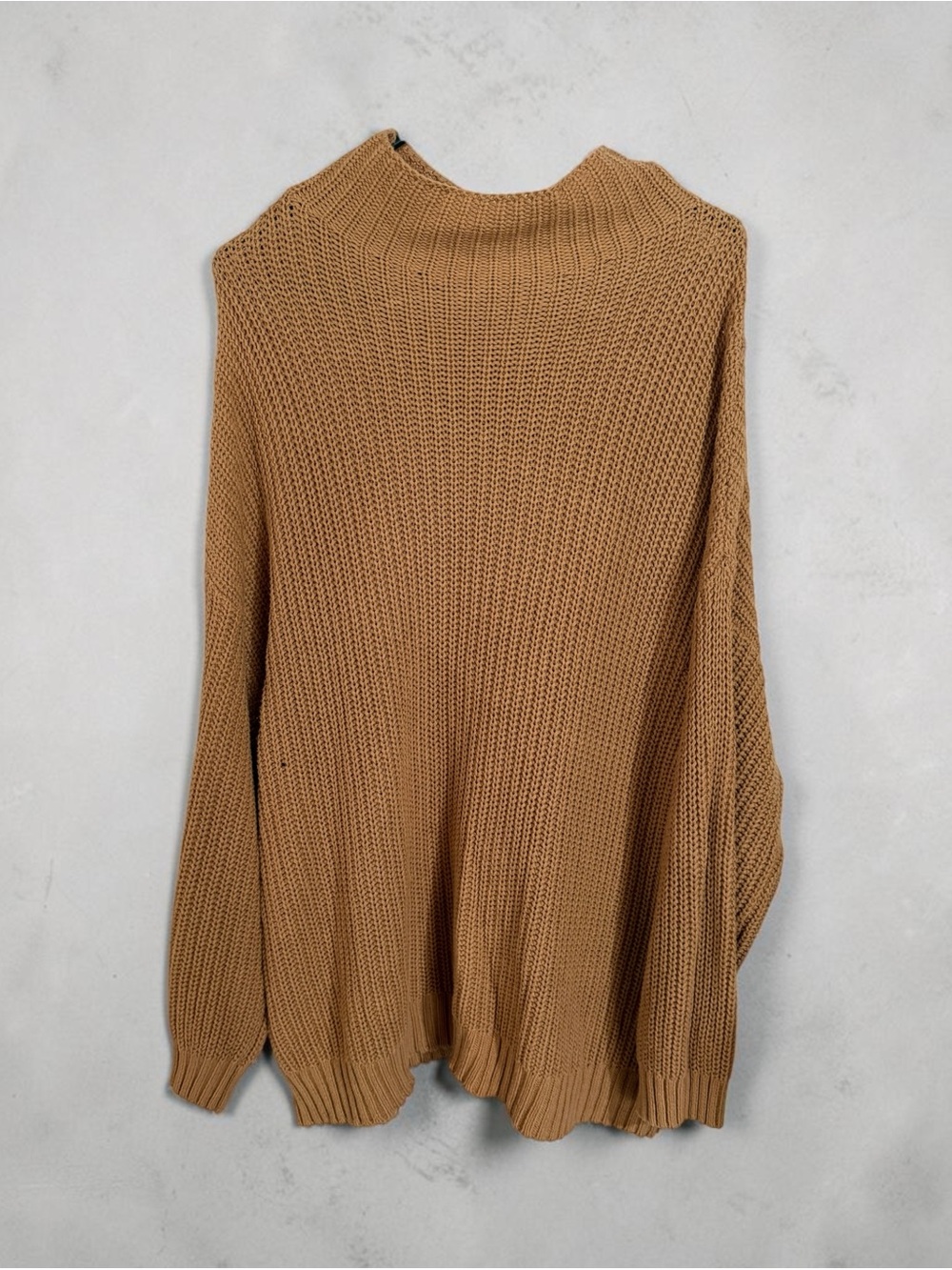American Eagle Outfitters Women’s Chunky Knit Pullover Sweater - Camel/Tan (Med)
